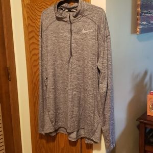 Nike quarter zip long sleeve. Men's size XL, grey